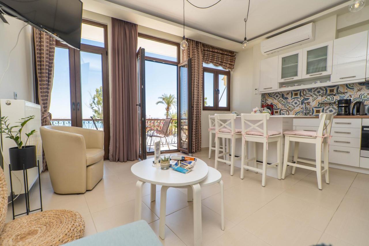 Blue Sea Relax Apartment Rethymno  Bagian luar foto